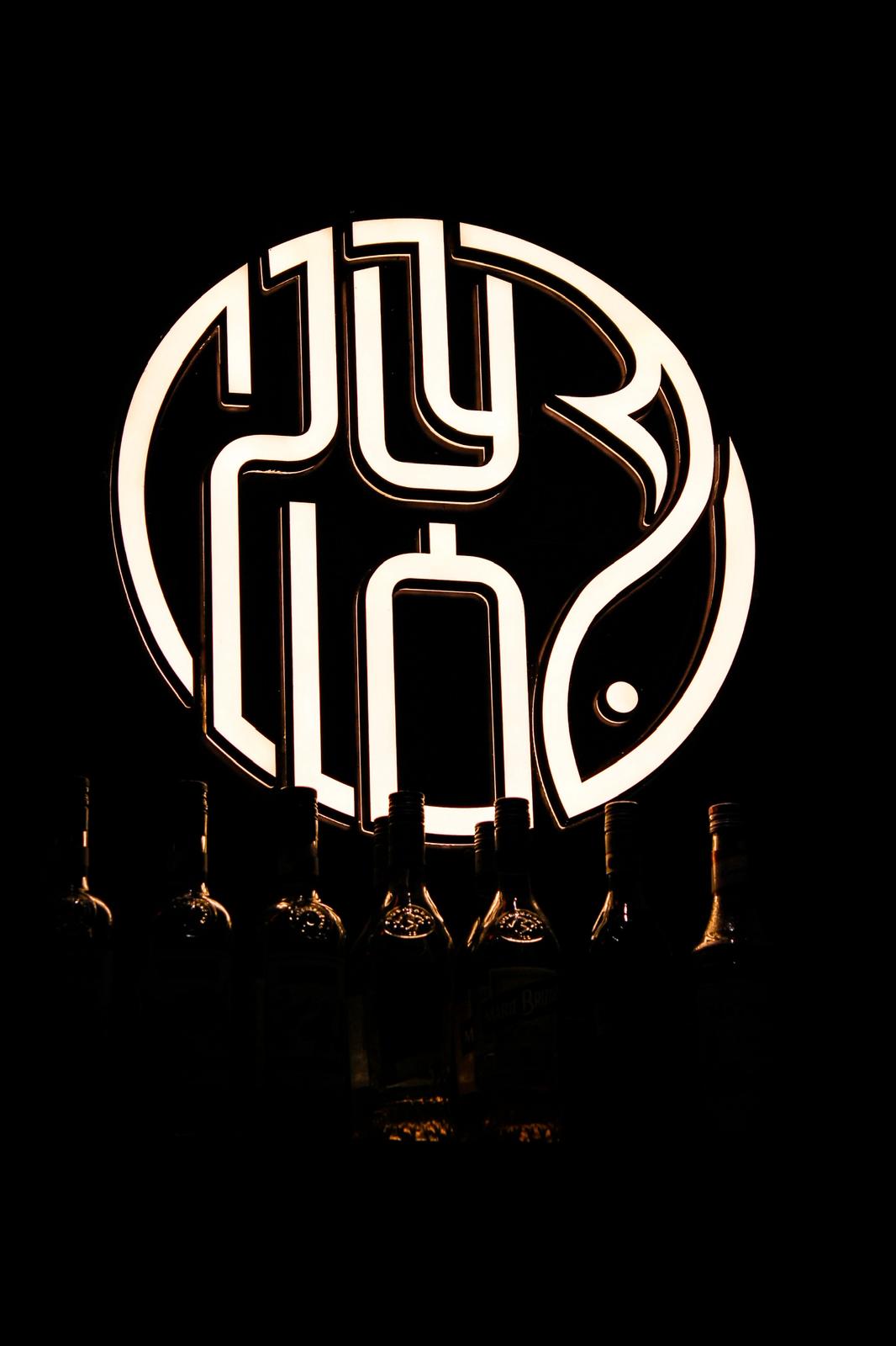 ostreidae logo